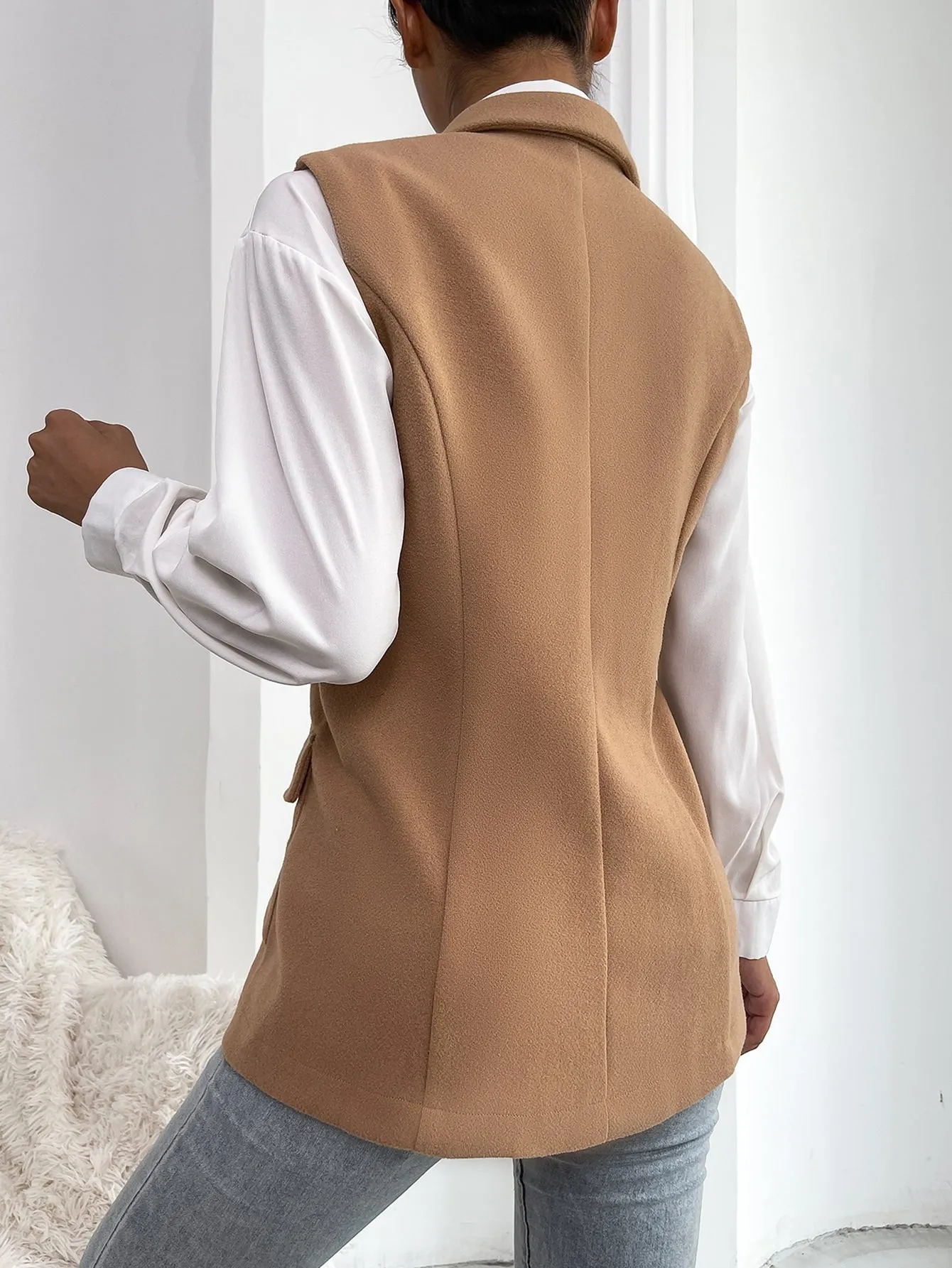 Elegant Plain Button Front Sleeveless Lapel Regular Women Blazer