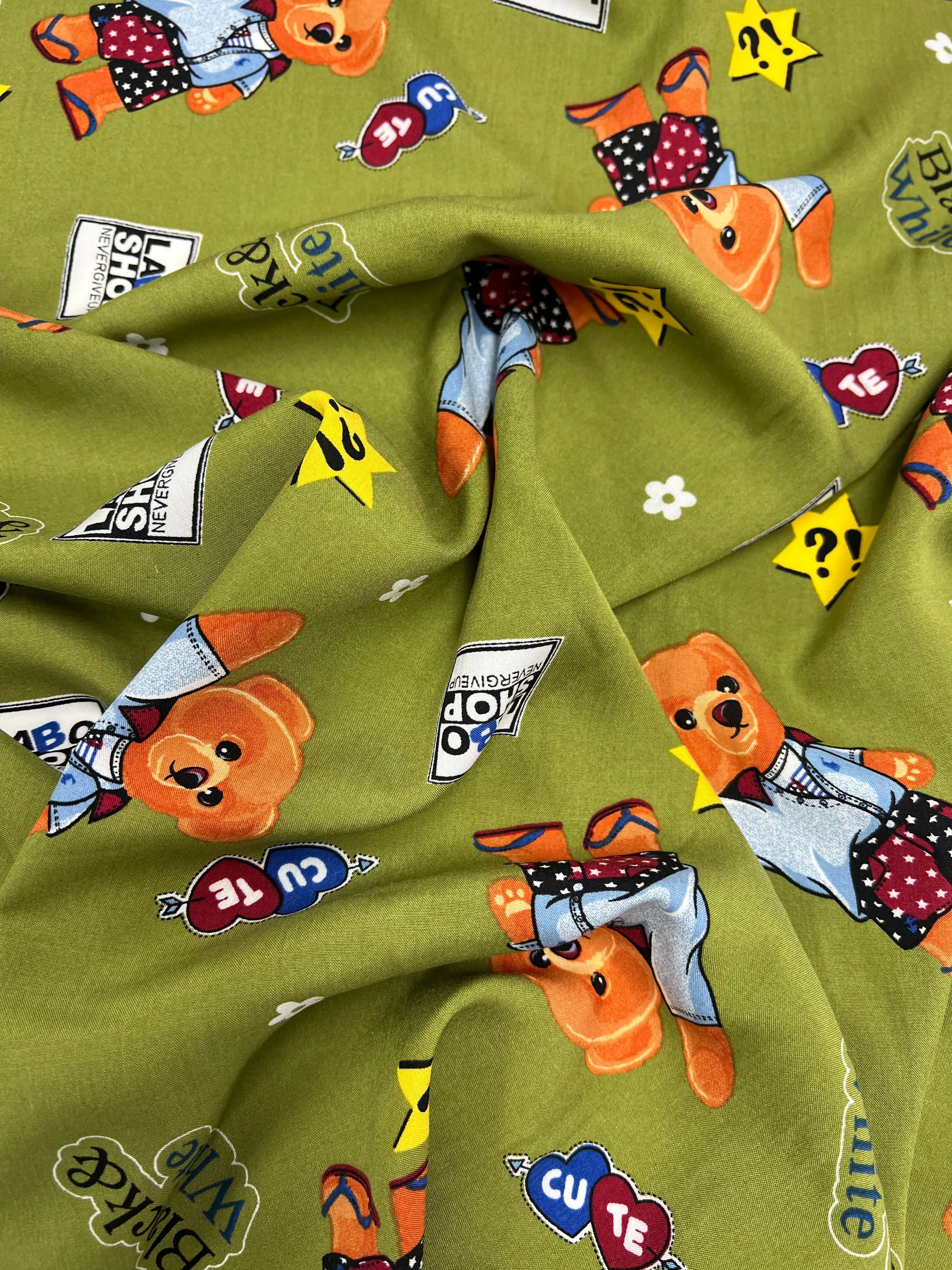 Printed Rayon - Pear Bear - 145cm